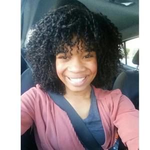 Meet your Posher, Elle